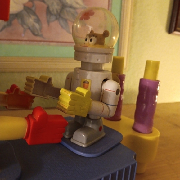 Spongebob Squarepants & Sandy Rock ‘Em Sock ‘Em Robots Boxing TESTED Mattel 2004 - Picture 6 of 7